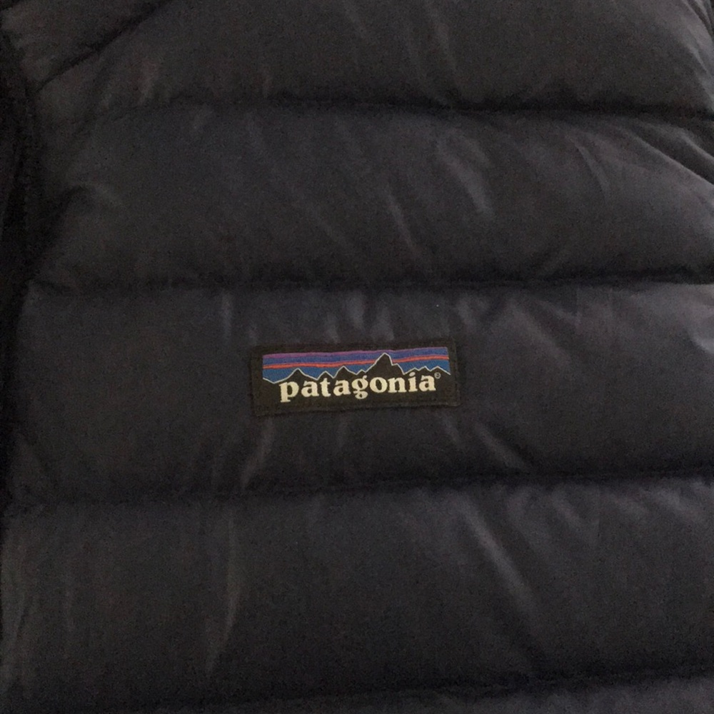 NWOT- Men’s Patagonia vest- L
